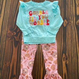 Girls Gobble ‘Til You Wobble Thanksgiving outfit. Size M(3T)